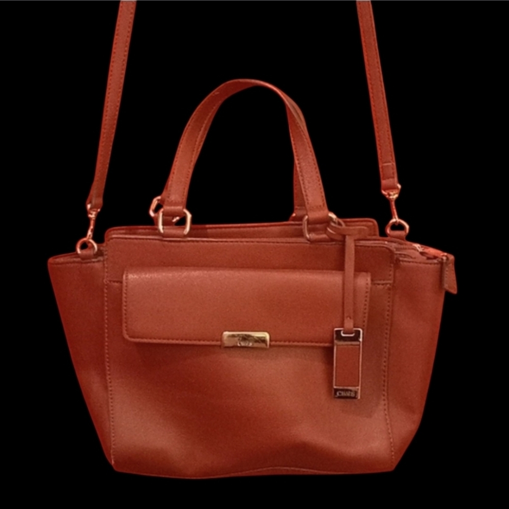 Chaps NWOT beautiful Cherry Red Purse Mid size Crossbody Bag - Picture 3 of 11